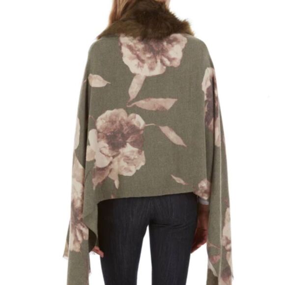 Laundry Shelli Segal wrap with faux fur   O/S NWT - Picture 2 of 6